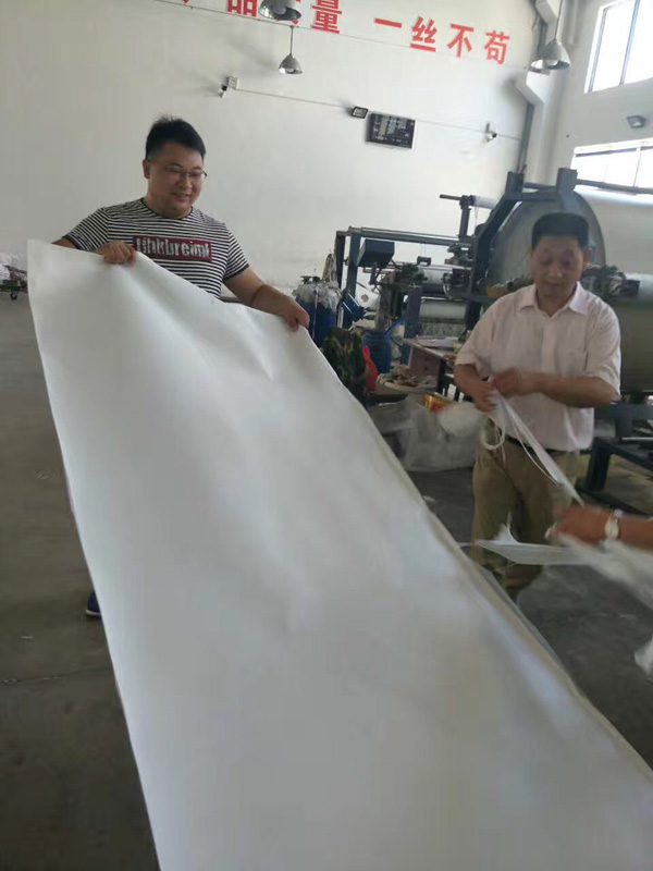 ��Ĥ����